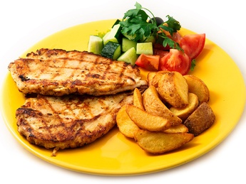 Chicken breast grilled with french fries