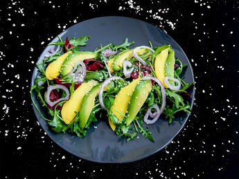Avocado salad with roasted vegetables