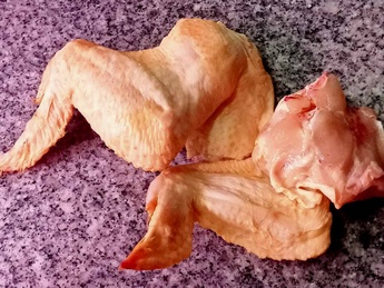 Chicken wings (by weight 1kg)