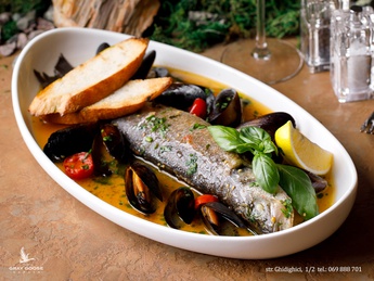 Sea bass with mussels