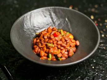 Beans with vegetables