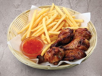 Wings with french fries
