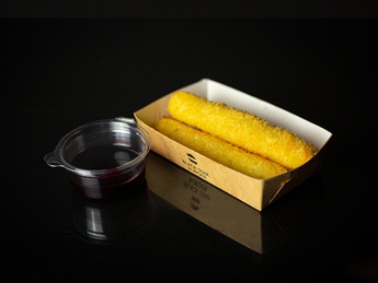 Cheese sticks with berry sauce